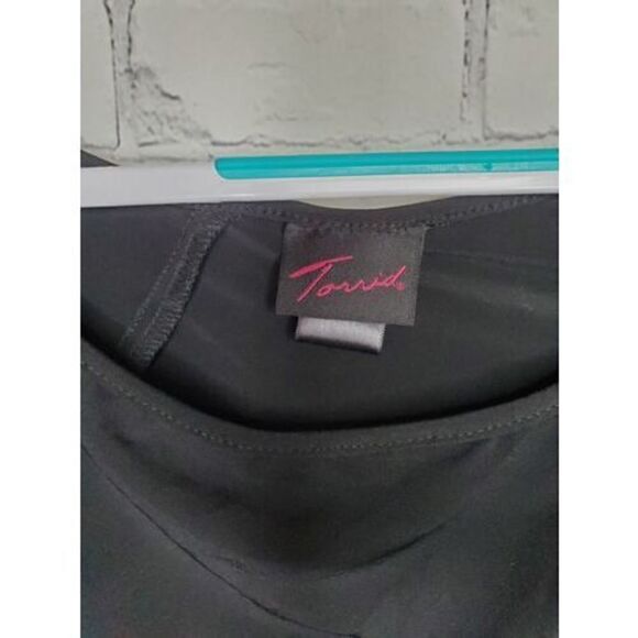 Torrid one shoulder blouse woman's black lace plus size 1 - Picture 2 of 4